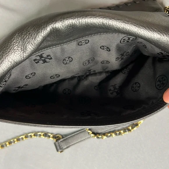 Tory Burch Marion Fold-Over Leather Crossbody – Black & Gold - Picture 2 of 10